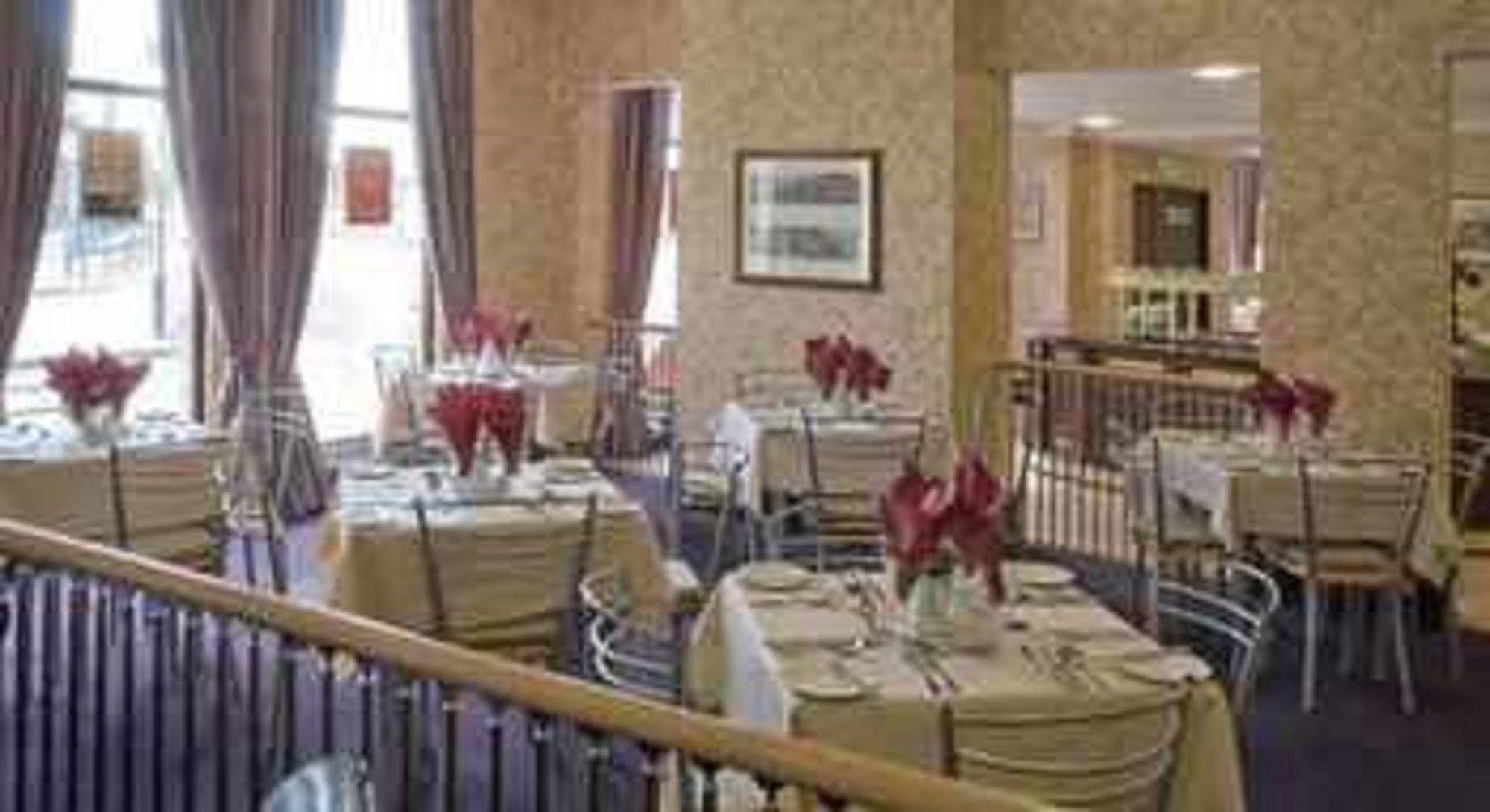 Britannia Hotel Wolverhampton Buitenkant foto